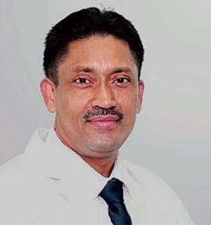  Dr. Yuvraj Kumar