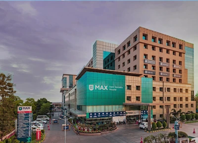 Max Super Speciality Hospital, Vaishali